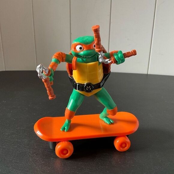 Nickelodeon TMNT Mutant Mayhem Sewer Shredders Mikey Ninja Turtles 2023 - Picture 1 of 6